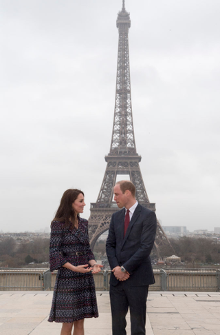 Illustration for article titled Prince William and Kate Middleton's Paris Trip Looks Boring As Hell